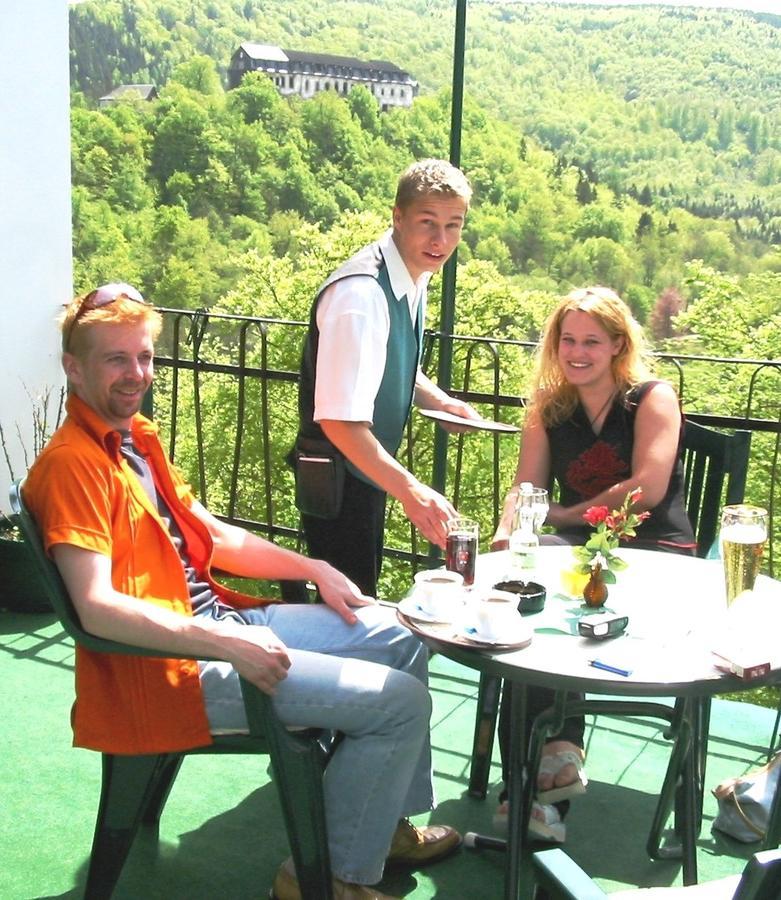 Hotel Weisser Hirsch Schwarzburg Ngoại thất bức ảnh